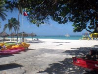 Inviting Palm Beach Aruba