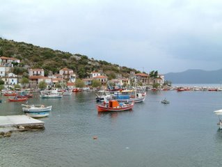 Trikeri, Agia Kiriaki - Milos, Greece