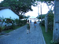 Road down to Praia dos Ossos, Buzios