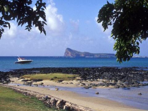 cap malheureaux beach mauritius