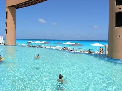 Beach Palace - Cancun Mexico (More information call toll-free 1-877-439-8747)