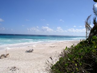 Pink Sands Beach, Bahamas
